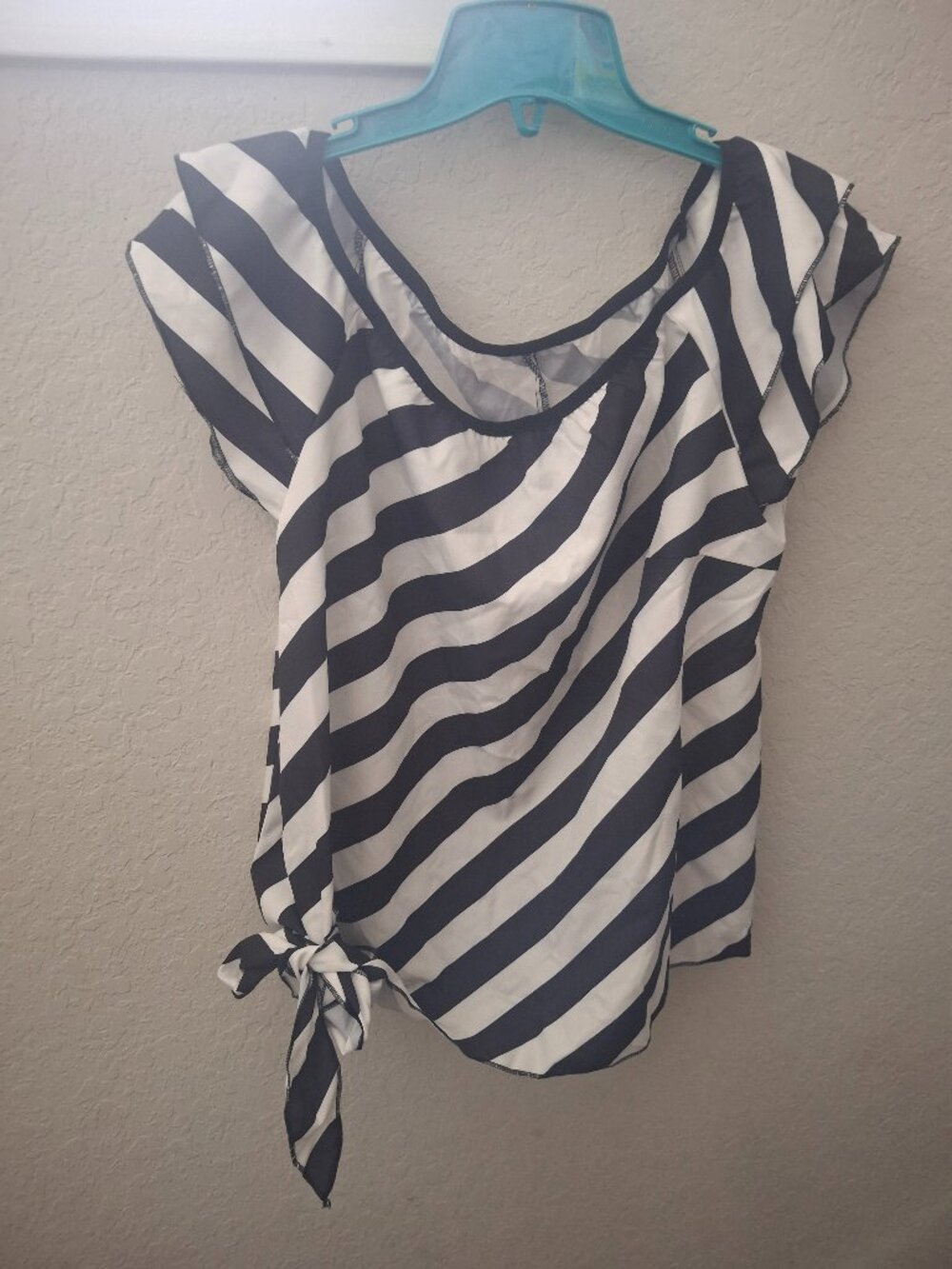 Shein, Medium, Black and White blouse